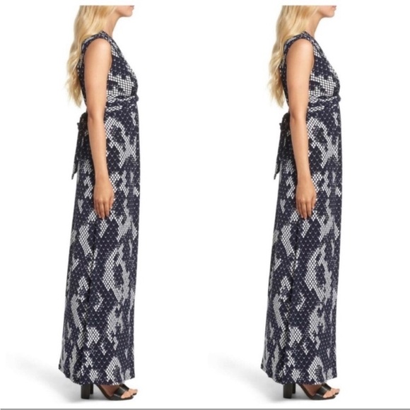 Eliza J Geometric Abstract Print Sleeveless Jersey Maxi Dress 4 - Picture 3 of 10
